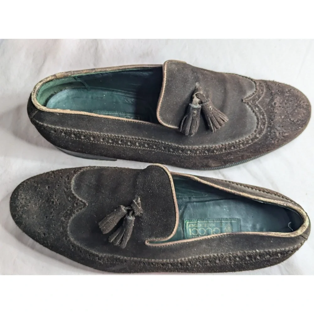 GUCCI VINTAGE brown suede leather mens 42 1/2 Italy Italian tassle loafers shoes
